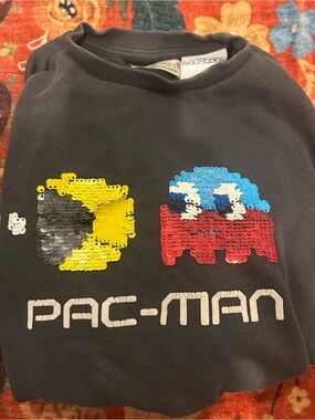 Lot of 3 Crewneck Sweatshirts.